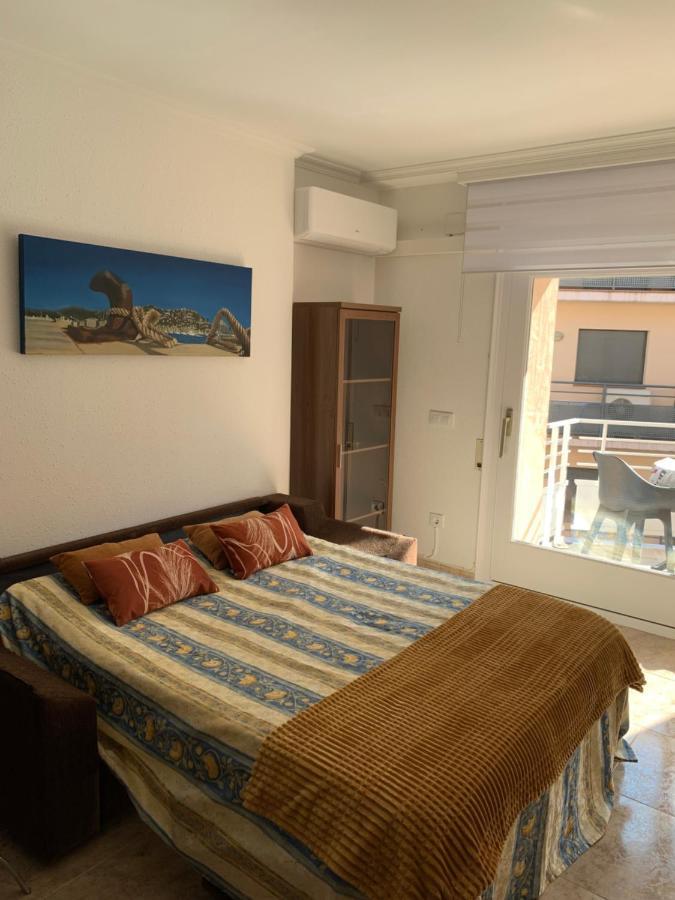 Acogedor Apartamento En Roses - 50M Playa - Wifi - Aire Acondicionado Eksteriør bilde